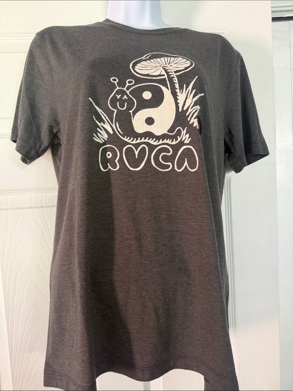 RVCA Charcoal Gray Short Sleeve Tee with Cream Graphic